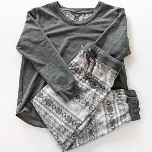 Eddie Bauer Grey and White Snowflake Print Pajama Sleepwear Set Women's Large